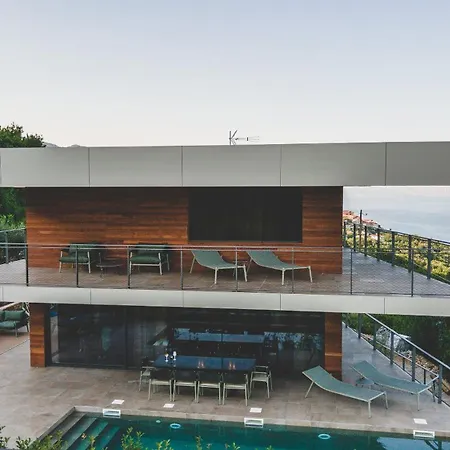 Sensational Istria Scenice Platinium 5 Bedrooms Stunning Sea Views Sauna And Gym *