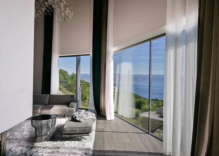 فيلة Sensational Istria Scenice Platinium 5 Bedrooms Sea Views *